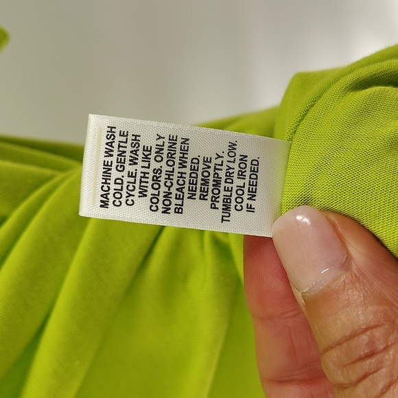 Cato Lime Green Pullover Blouse Size XL Oversized Relaxed Fit Flowy - Picture 5 of 6